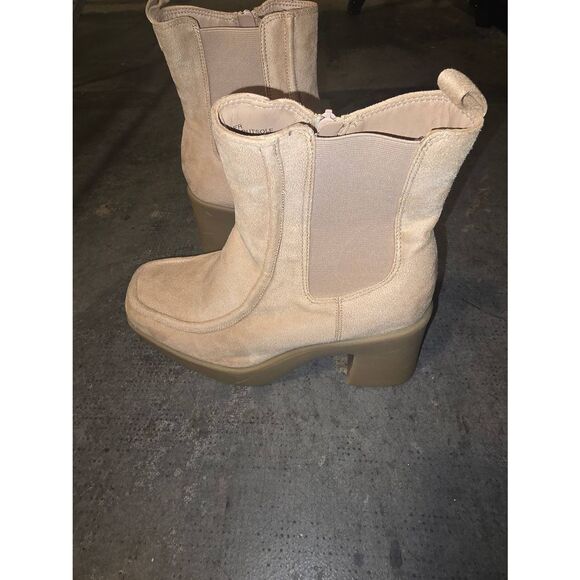 Lane Bryant Platform Cloud Boots - Picture 3 of 6